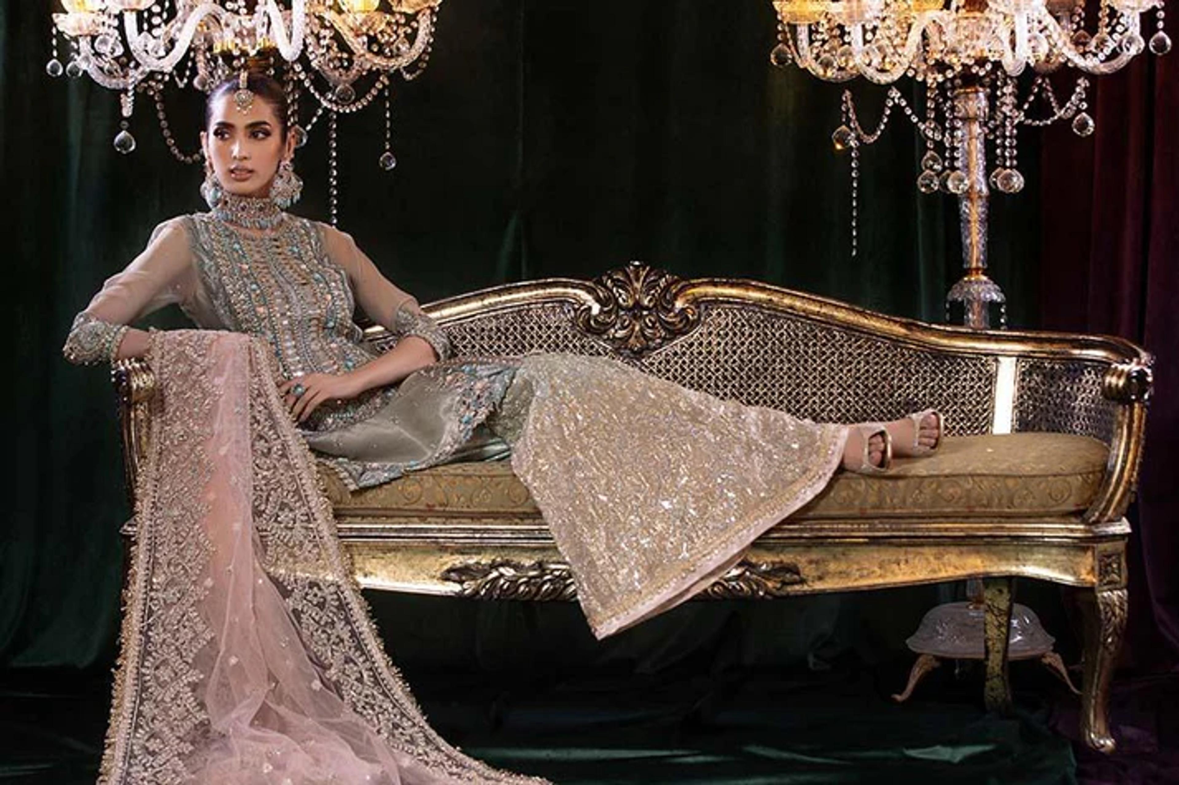 Resham Mesuri Shirt & Pure Mesuri Sharara - Thumbnail 12
