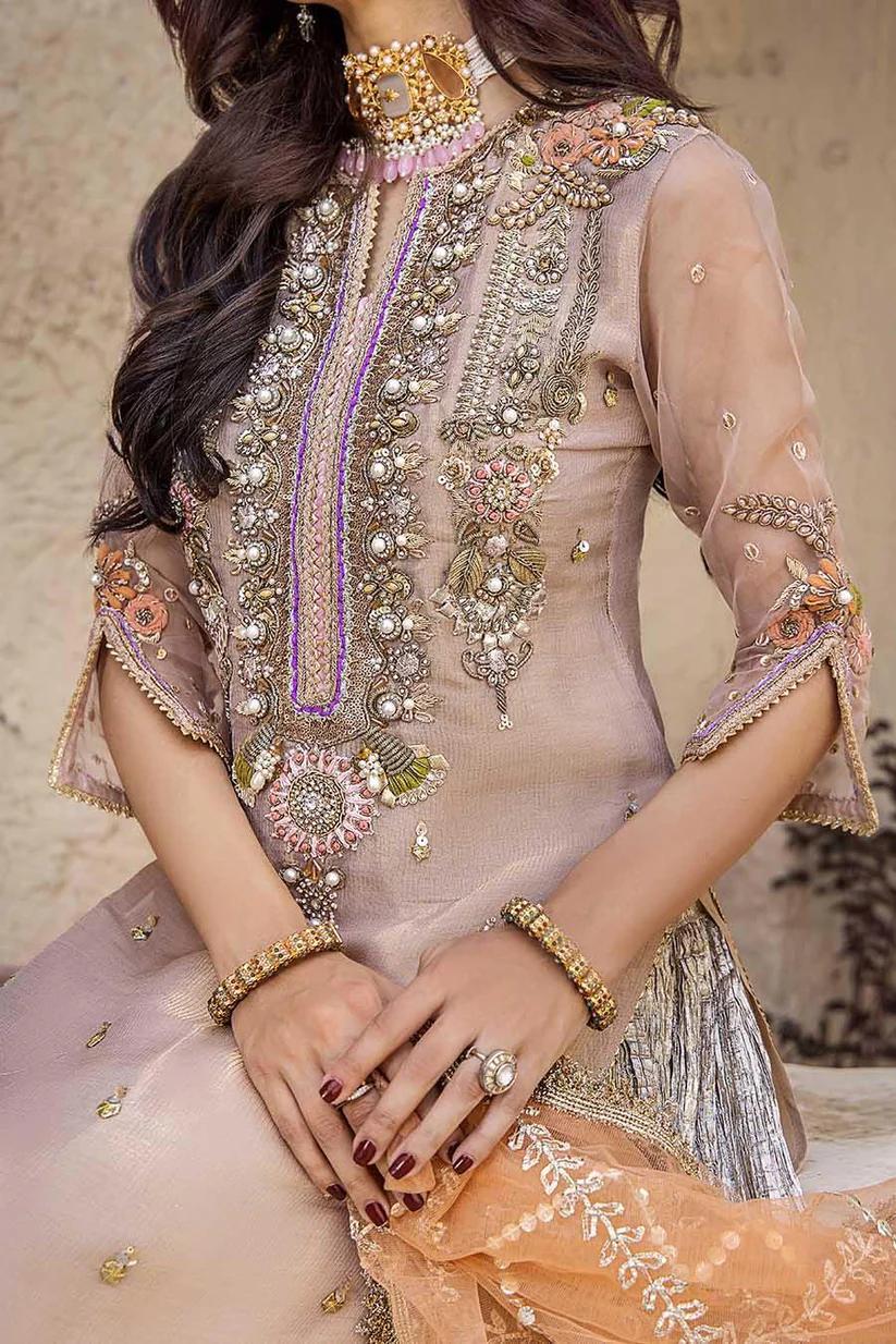 Pure Resham Mesuri Zardozi Suit - Image 13