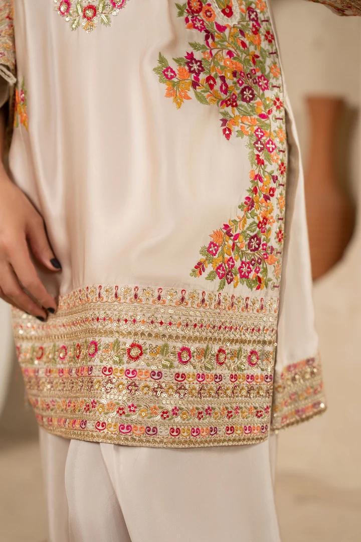 3D Sequin Floral Embroidered Suit - Image 6