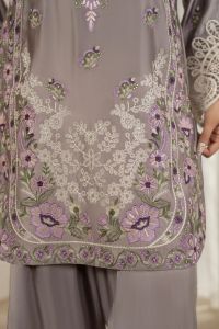 Multi Thread Embroidered Silk Suit - Thumbnail 13