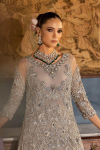 Ethereal Charm Suit - Thumbnail 5