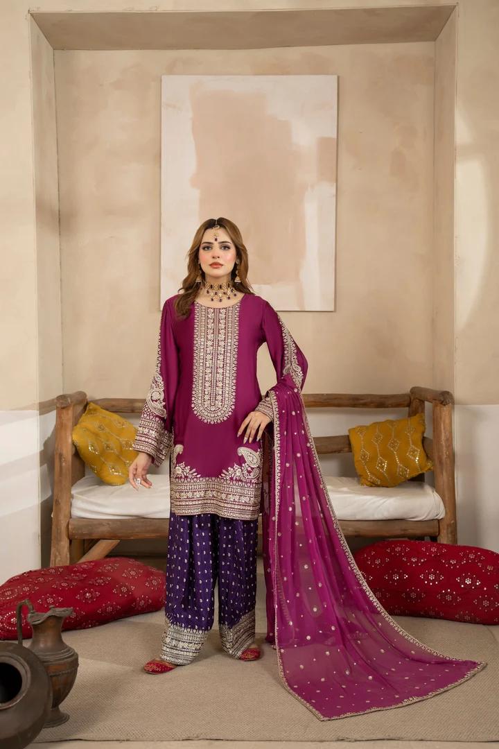 Zafar Tilla 3-Piece Suit - Image 10
