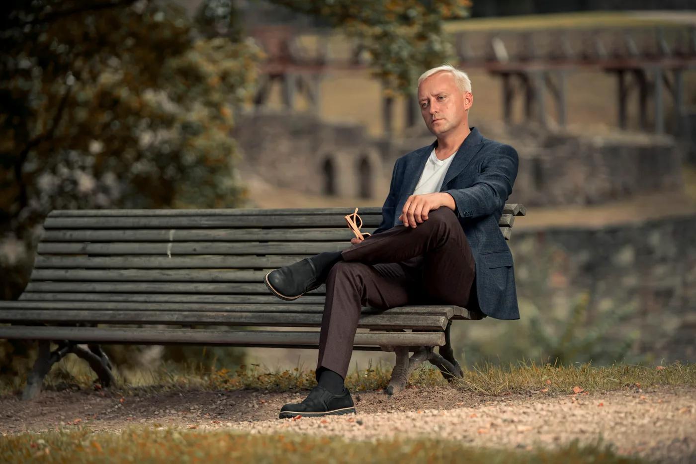 Men's portrait session in the Riga studio, photo 35