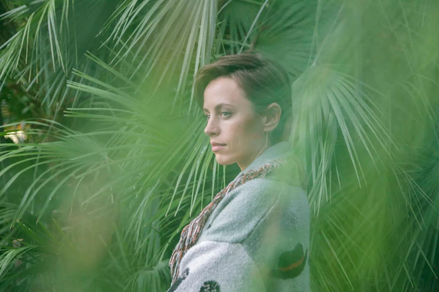 Women's portrait session in the Riga studio, photo 22