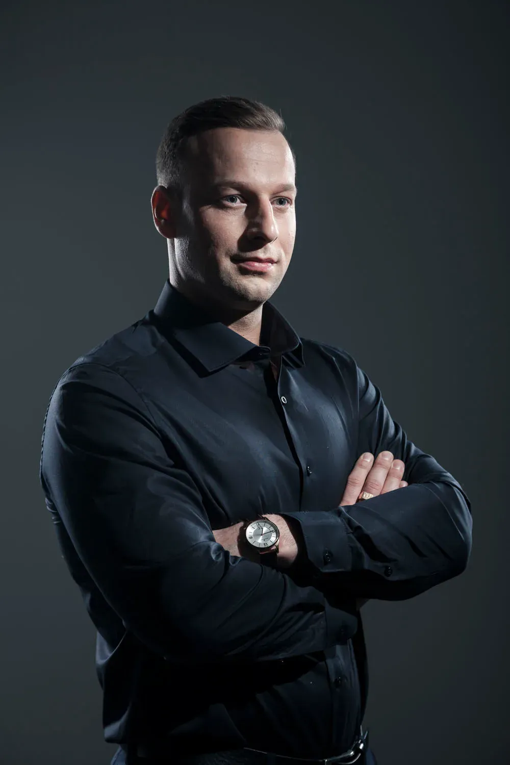 Men's portrait session in the Riga studio, photo 19