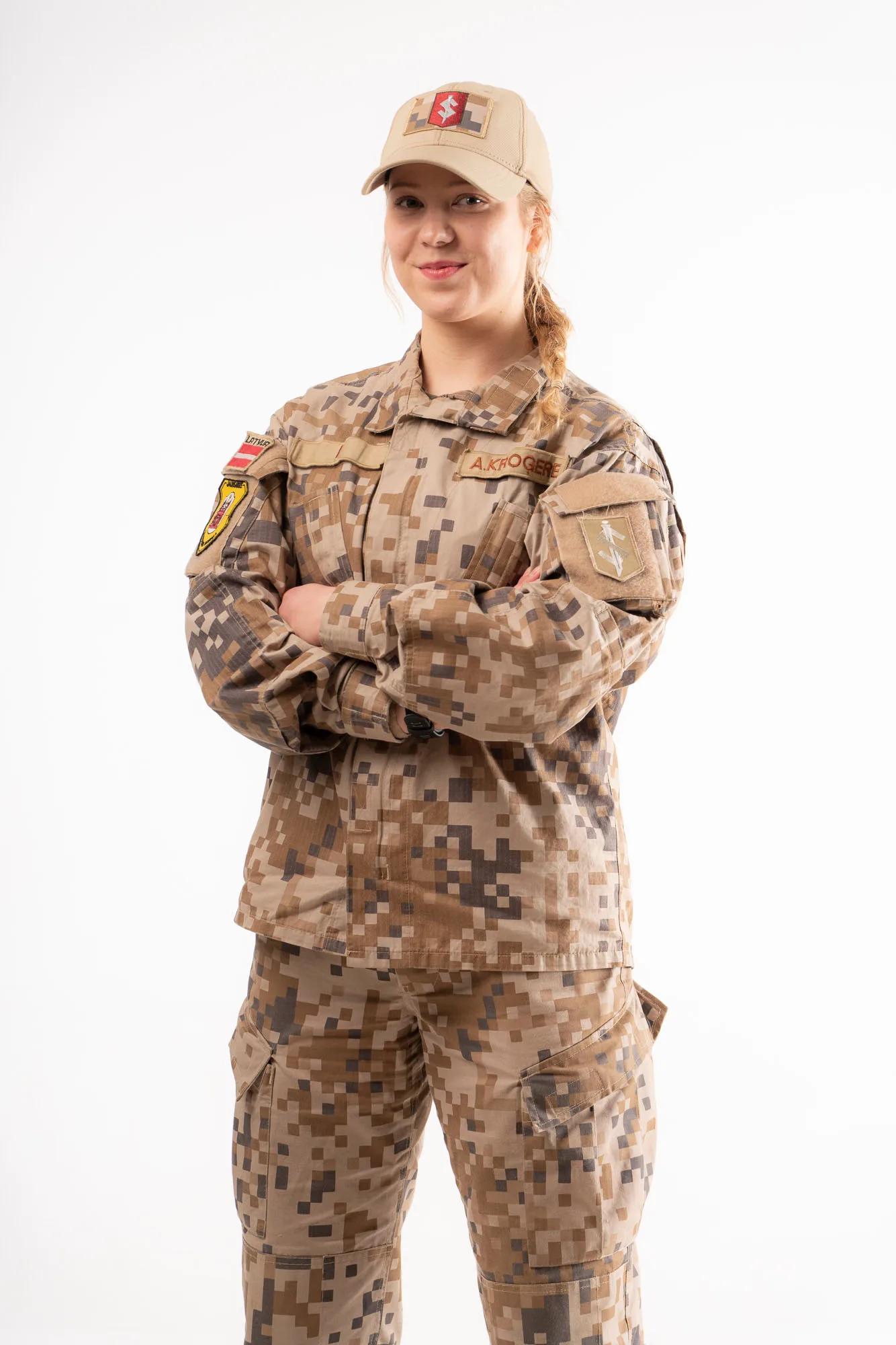 Corporate and employee portrait session, photo 13