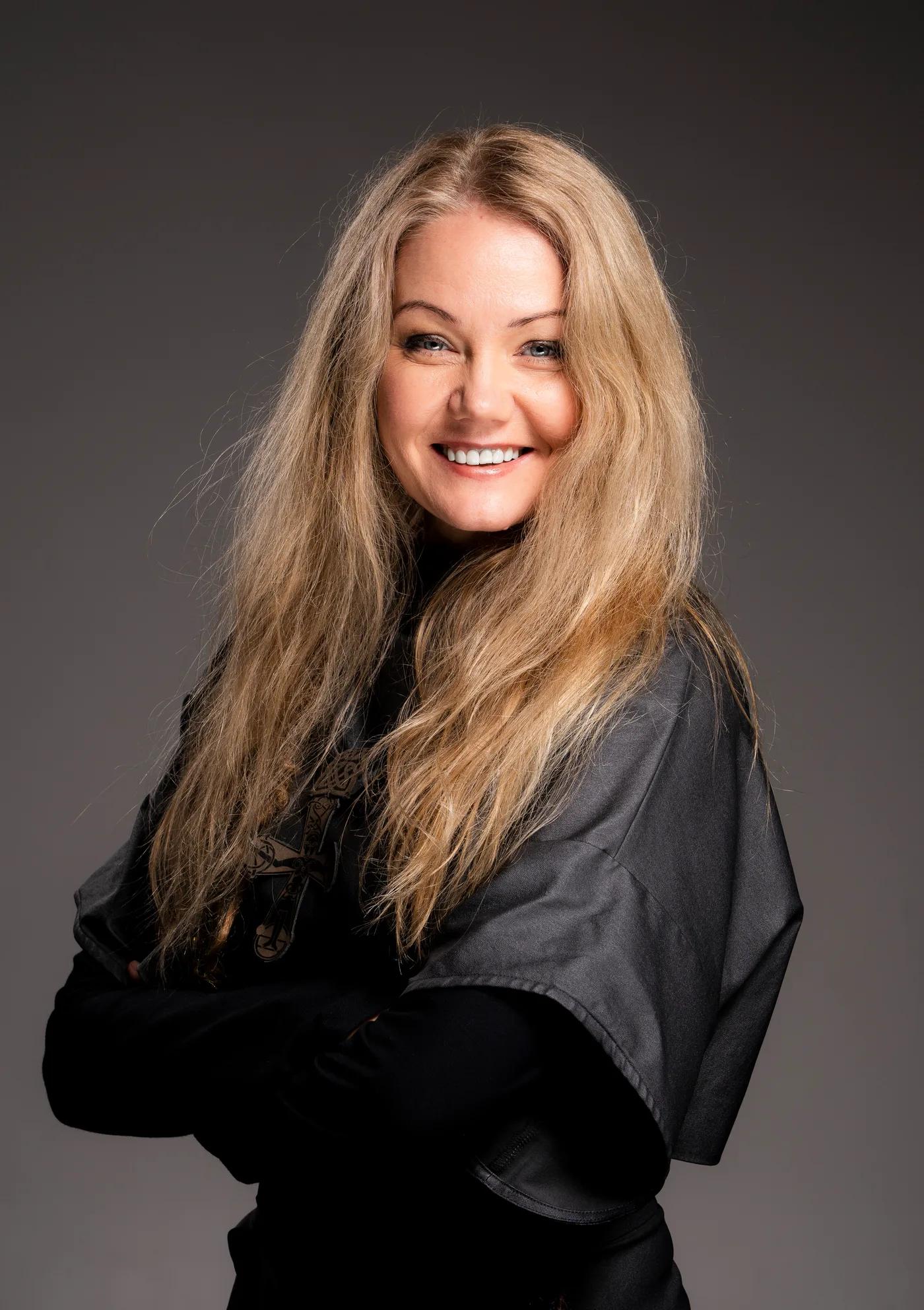 Women's portrait session in the Riga studio, photo 41
