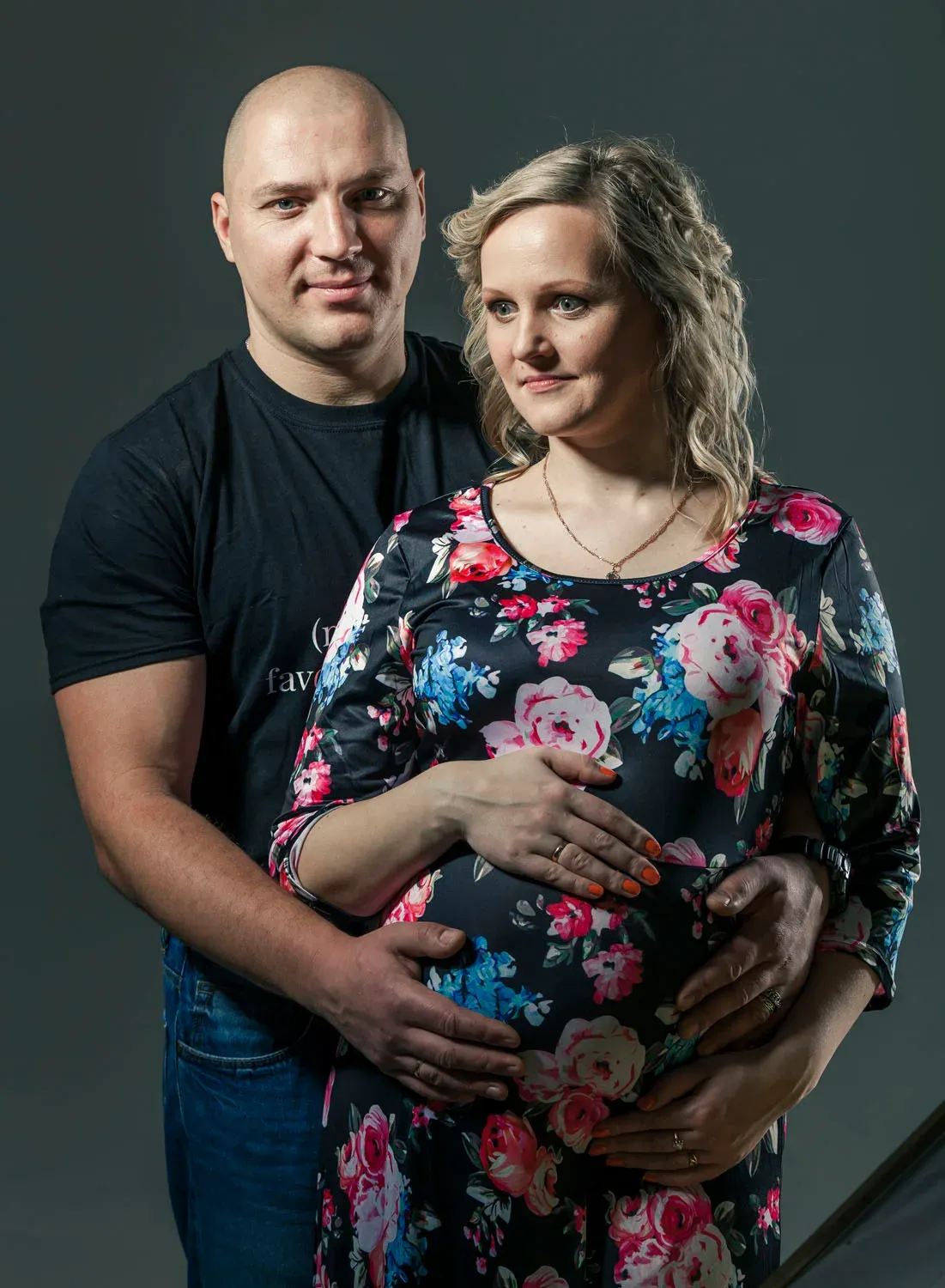 Family portrait session in the Riga studio, photo 13