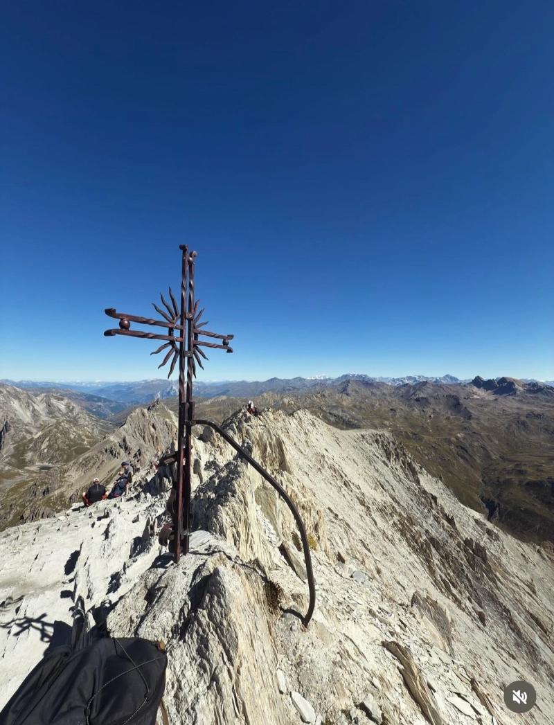 Le Sommet De la Pointe Des Cerces 