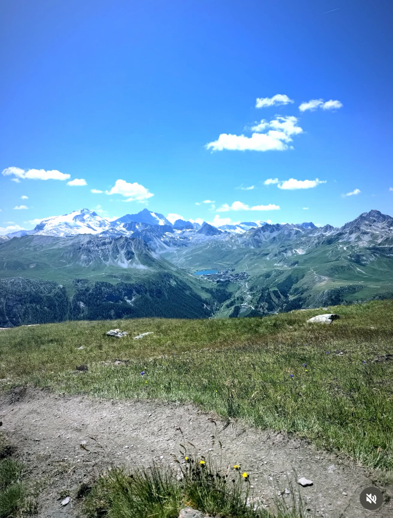 Le Sommet De l'Aiguille  De La Grande Sassière 