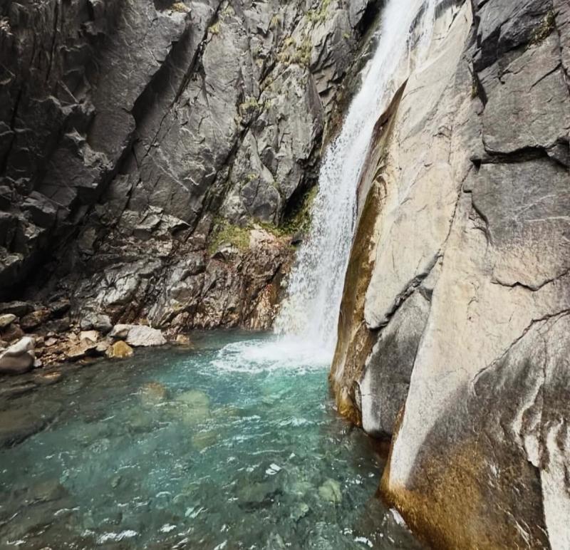 La Cascade De La Pisse 