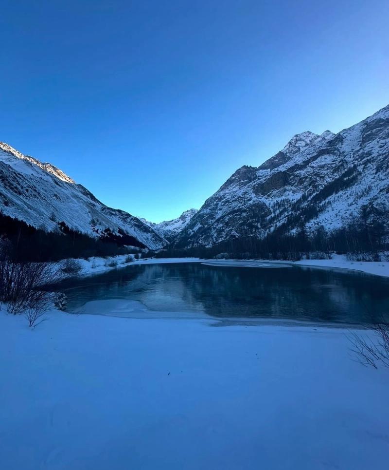 Le petit Lac Du Pied Du Col
