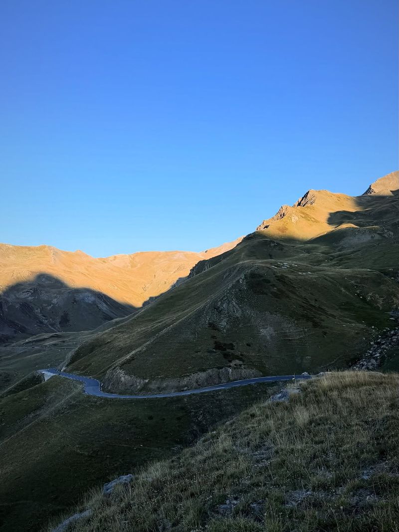 Bivouac Solo Au Col Du Galibier  Versant Sud 