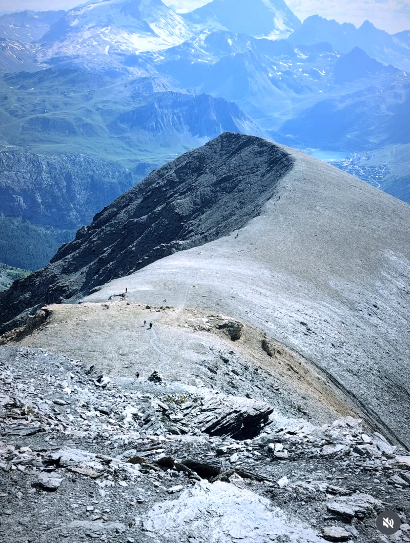 Le Sommet De l'Aiguille  De La Grande Sassière 