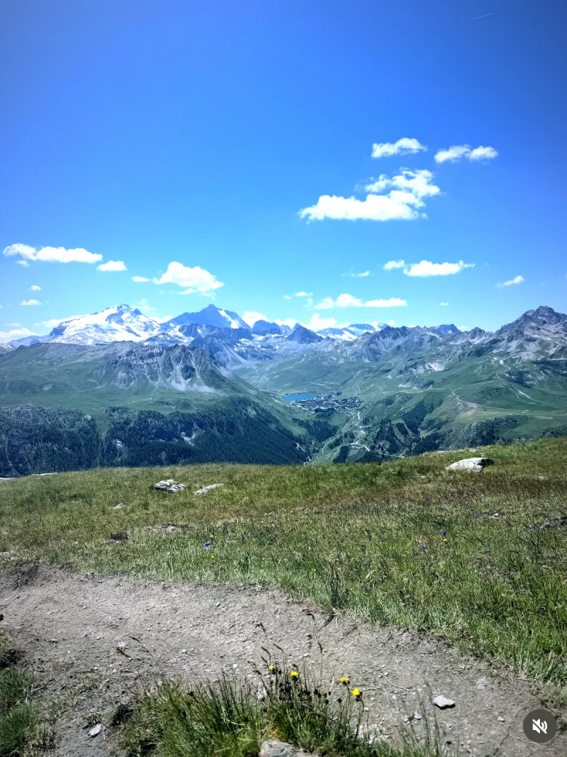 Le Sommet De l'Aiguille  De La Grande Sassière 