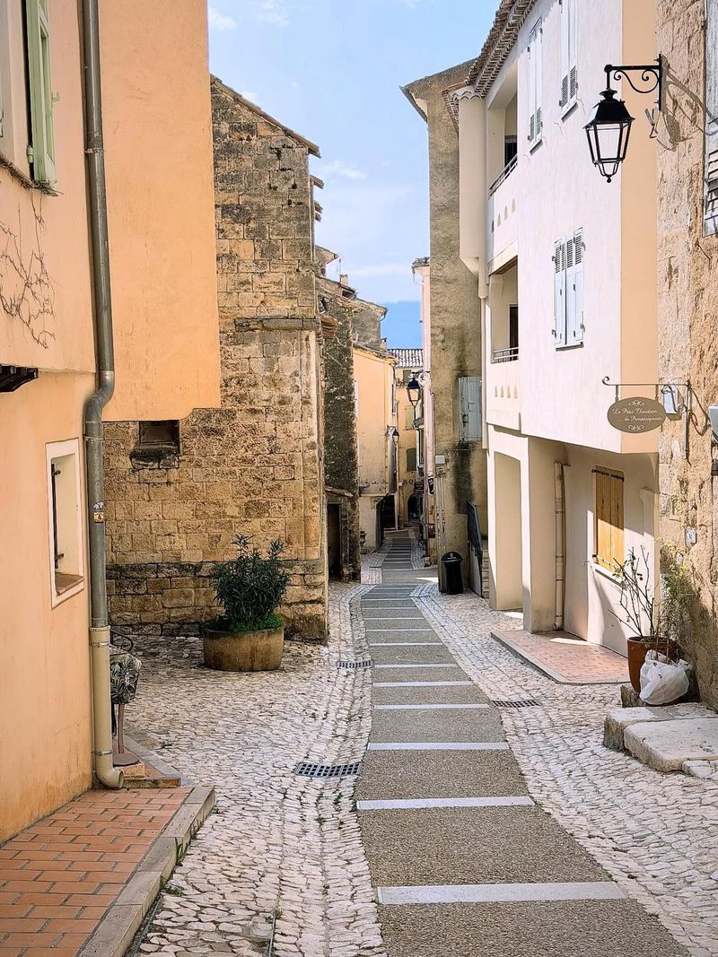 Le Village De Moustiers-Sainte-Marie