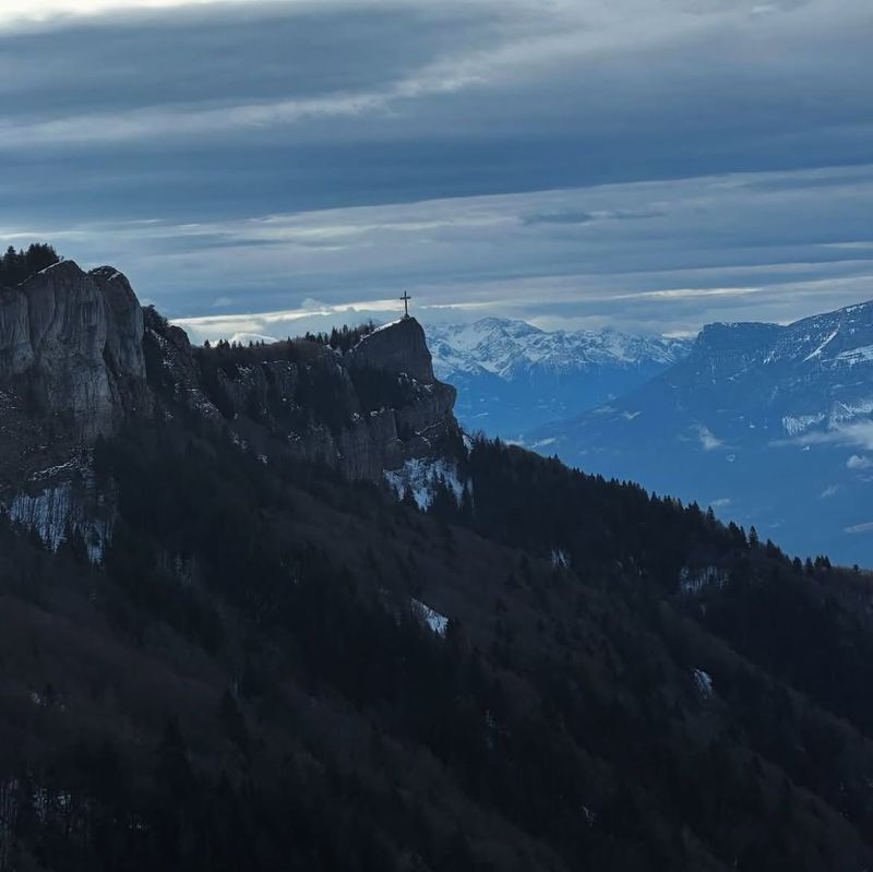 Le Sommet De La Croix du Nivolet