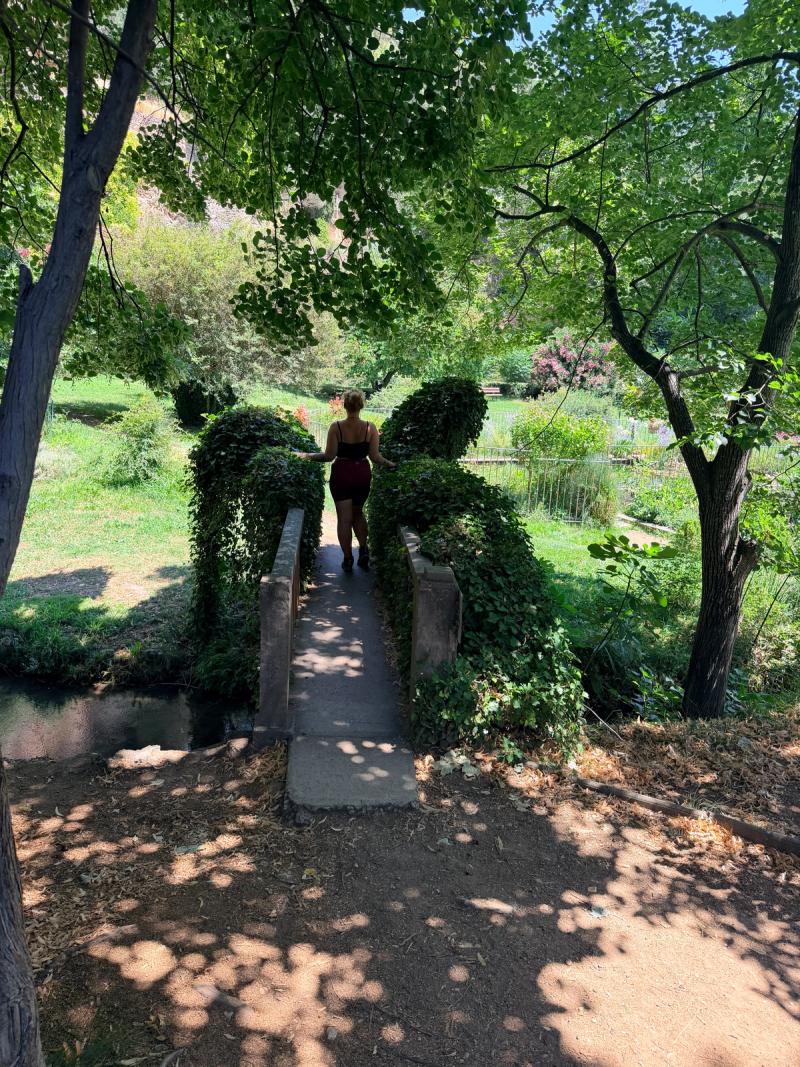 Le Jardin Troglodyte De Villecroze 