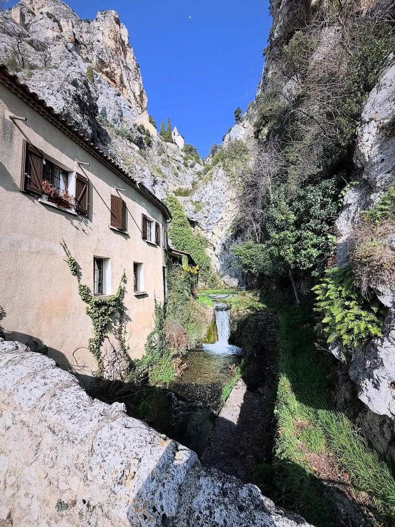Le Village De Moustiers-Sainte-Marie