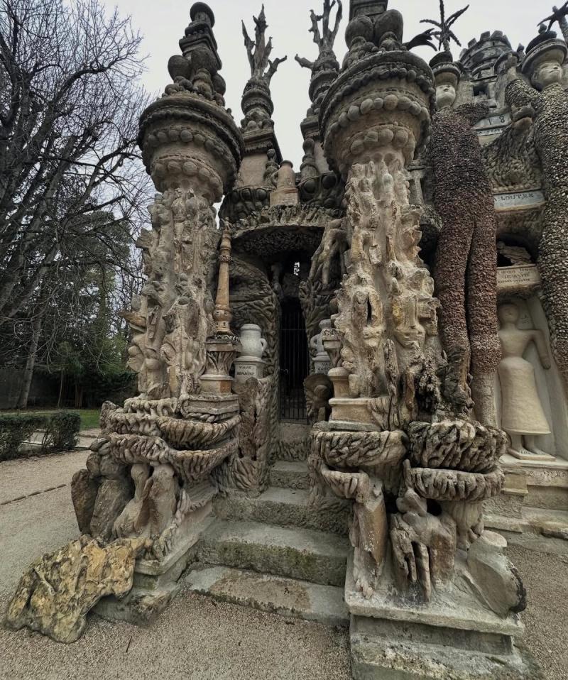 Le Palais Idéal du Facteur Cheval