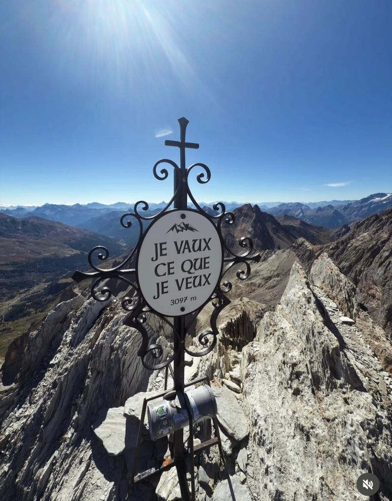 Le Sommet De la Pointe Des Cerces 