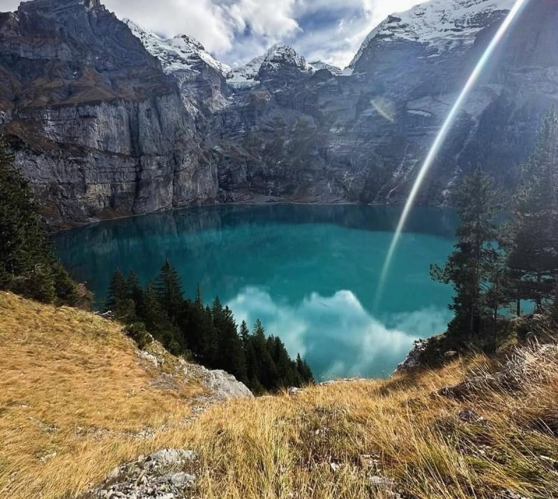Le Lac d'Oeschinensee 