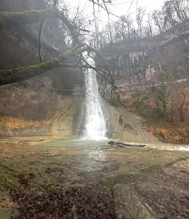 La Cascade Du Pain De Sucre