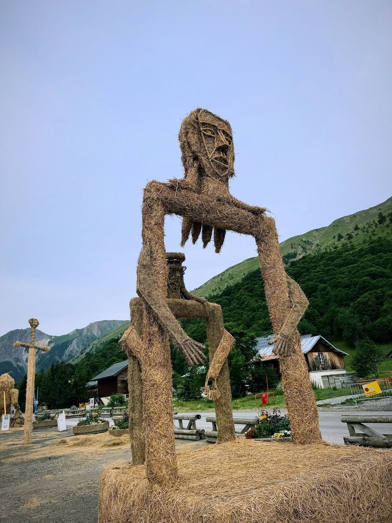Les Sculptures sur Paille et Foin