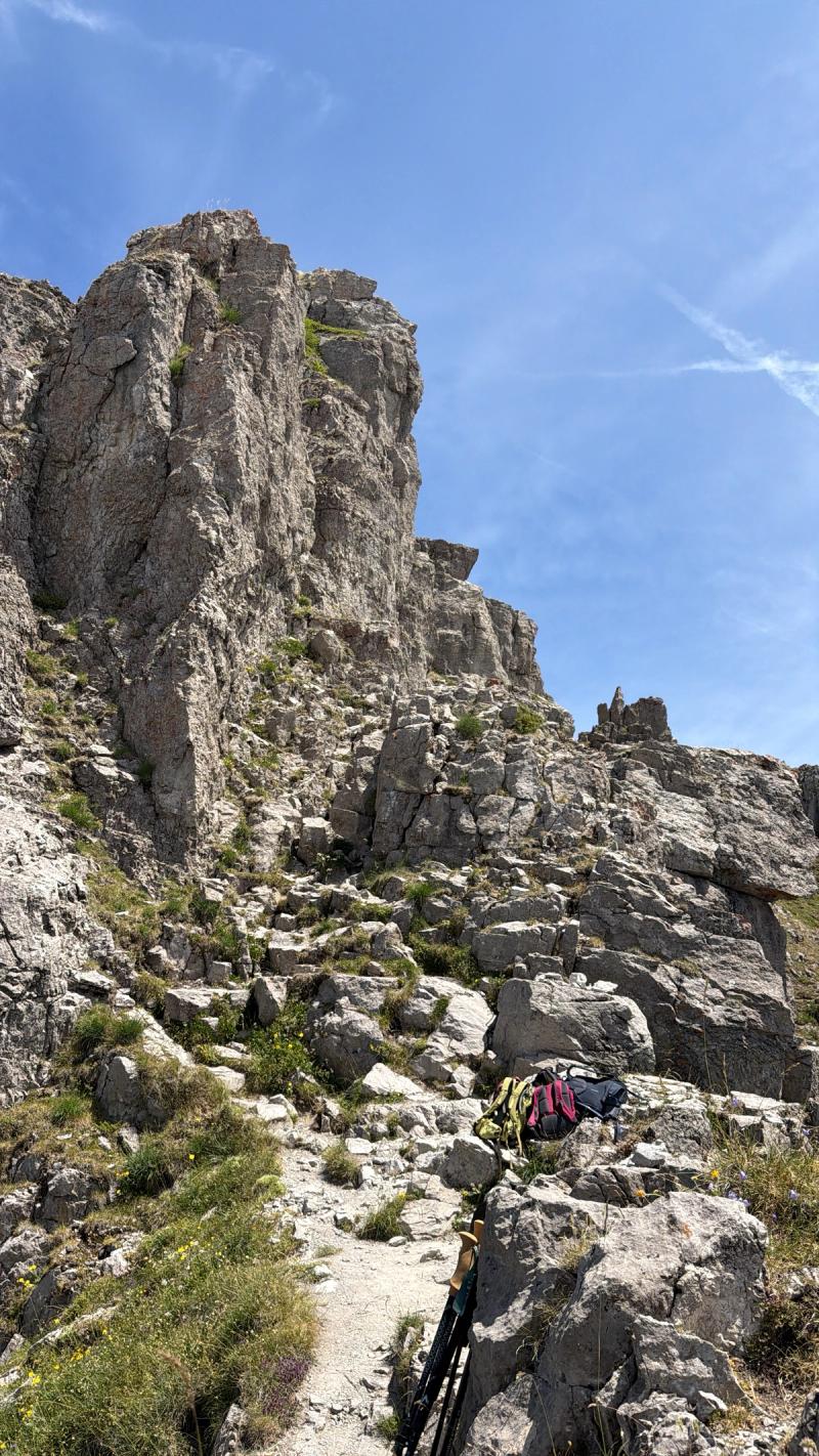 Le Sommet Des Aiguilles De Chabrières 