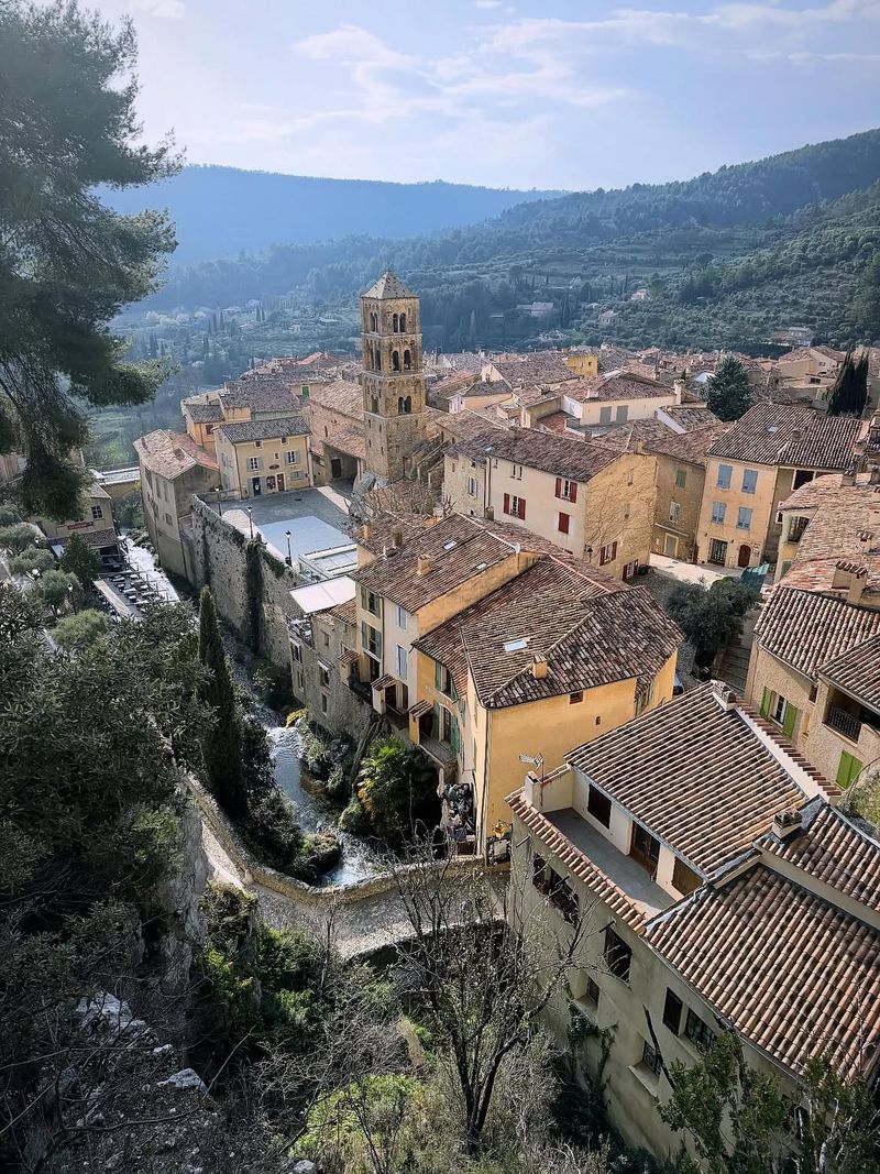 Le Village De Moustiers-Sainte-Marie