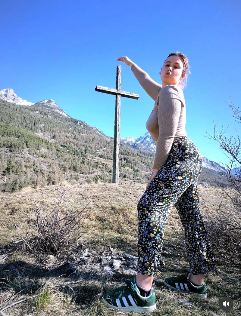Le Petit Sommet De Saint Martin De Queyrières 