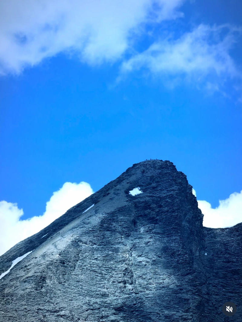 Le Sommet De l'Aiguille  De La Grande Sassière 