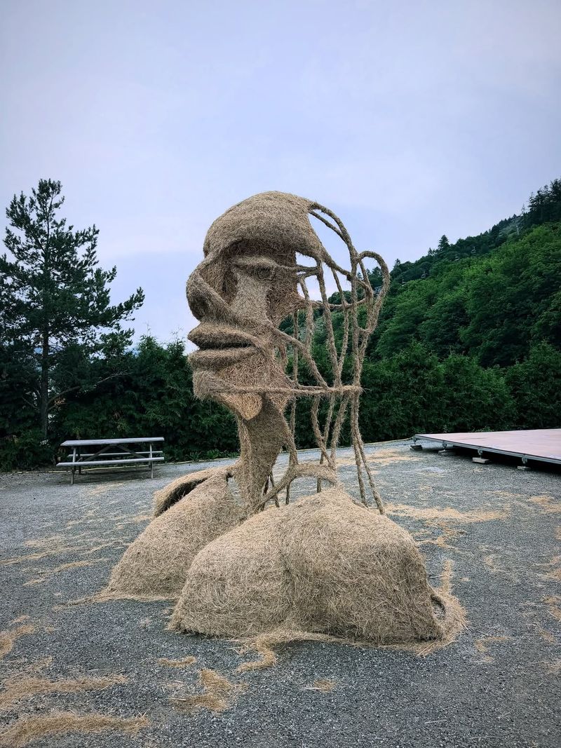 Les Sculptures sur Paille et Foin