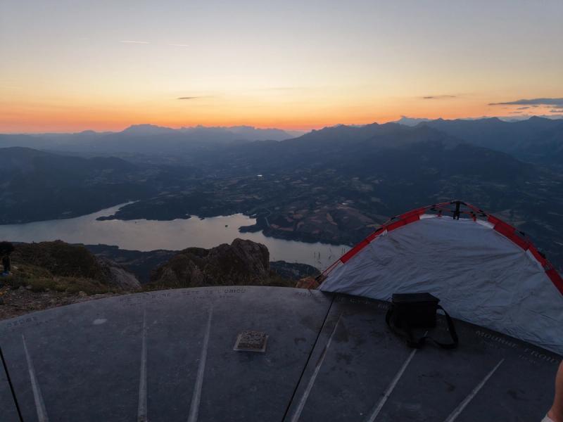 Bivouac au Sommet du Pic Du Morgon 