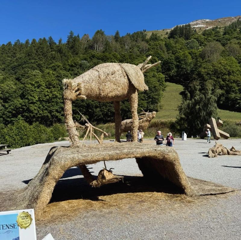 Les Sculptures sur Paille et Foin