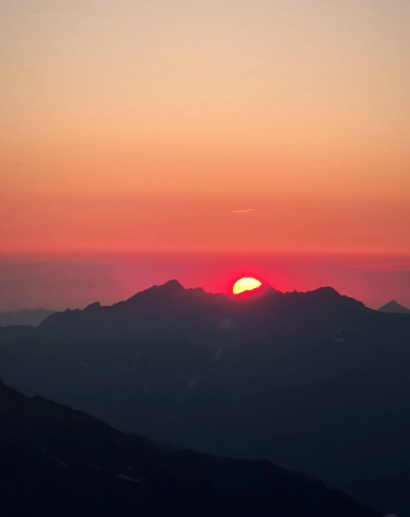Le Sommet De l'Aiguille  De La Grande Sassière 