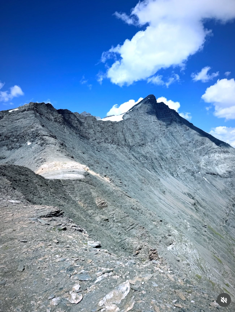 Le Sommet De l'Aiguille  De La Grande Sassière 