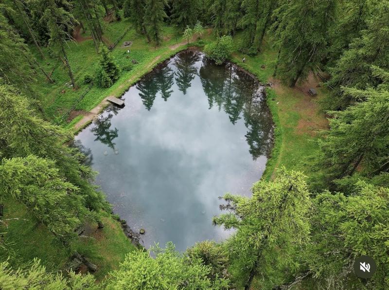 Le Lac Du Lauzerot 