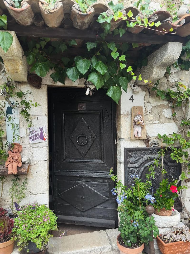 Le Village De Gourdon