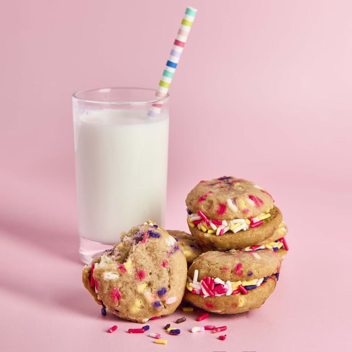 Midwest Cravings, Social Wins: Casey’s Cookie Sandwich Moment