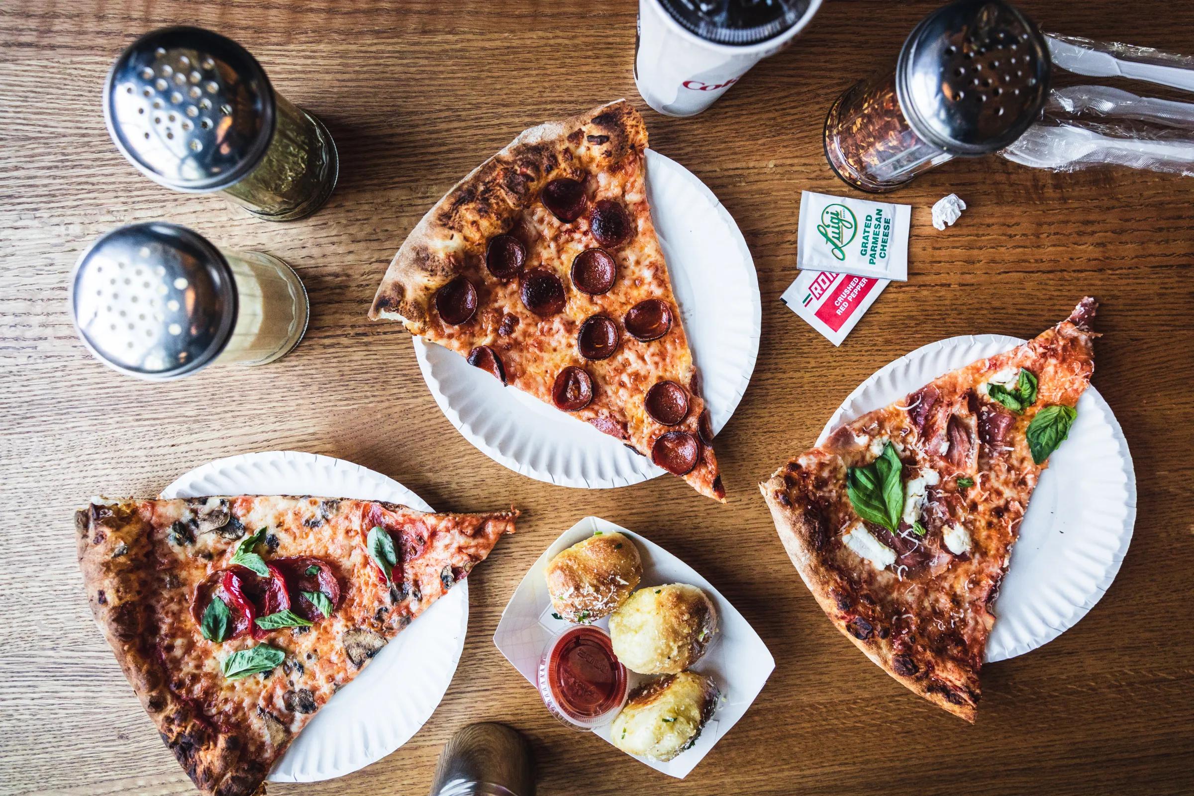 Slices That Stop Traffic: How Bacci Pizza’s Jumbo Slices Won Chicago’s Heart