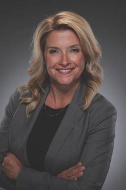 Holly McGiboney's headshot