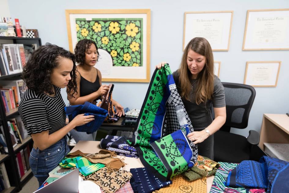 Rollins College students research African textiles.