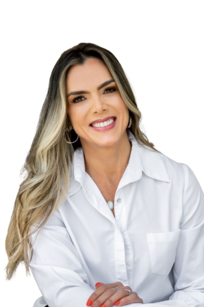 Beatriz Canamary Headshot