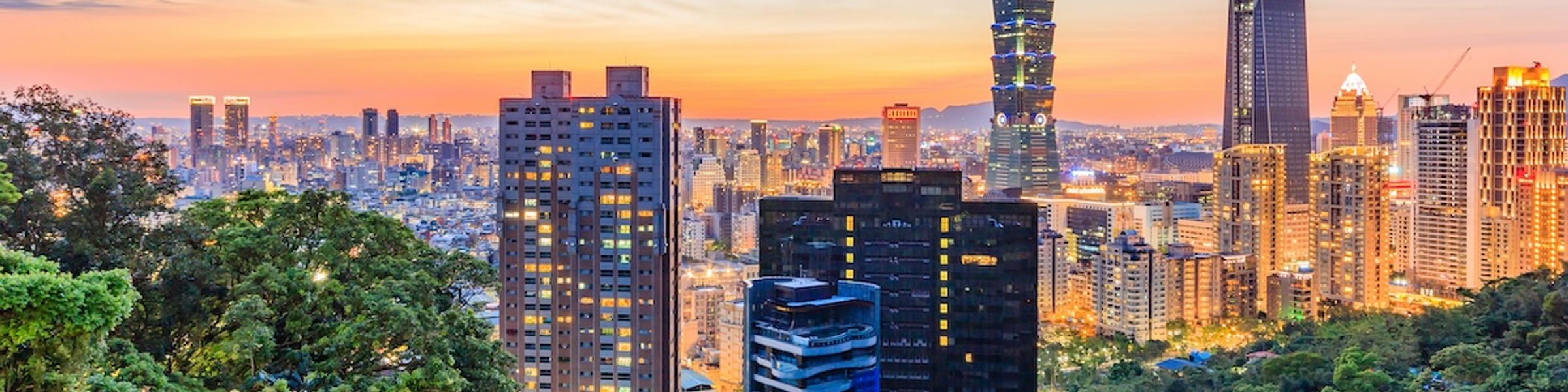 A city skyline in Taiwan. 