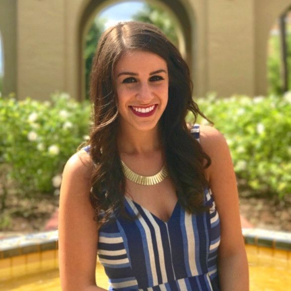 Courtney Sparling ’15 ’16MBA