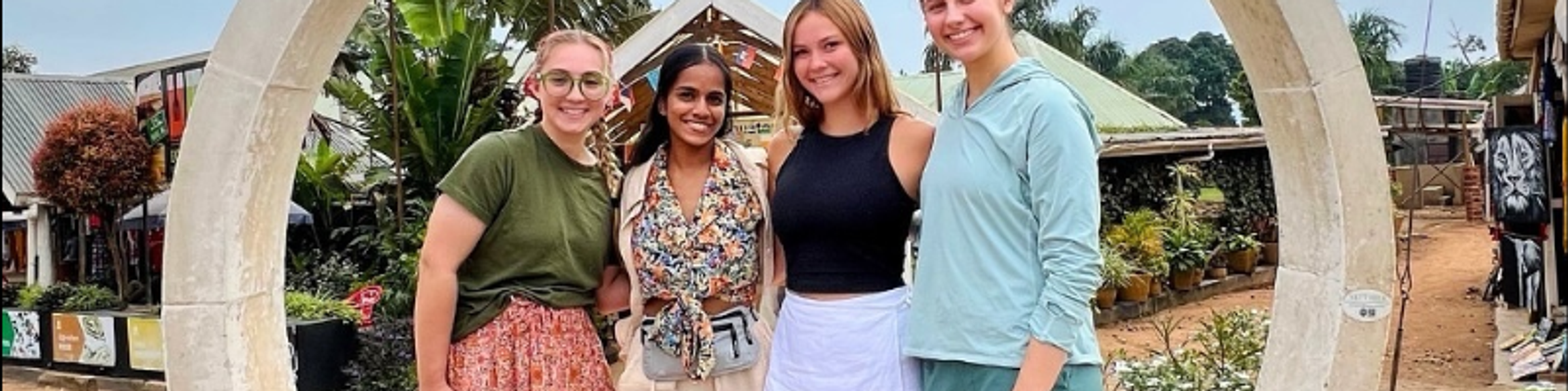 Rollins faculty and students at Equator in Uganda.