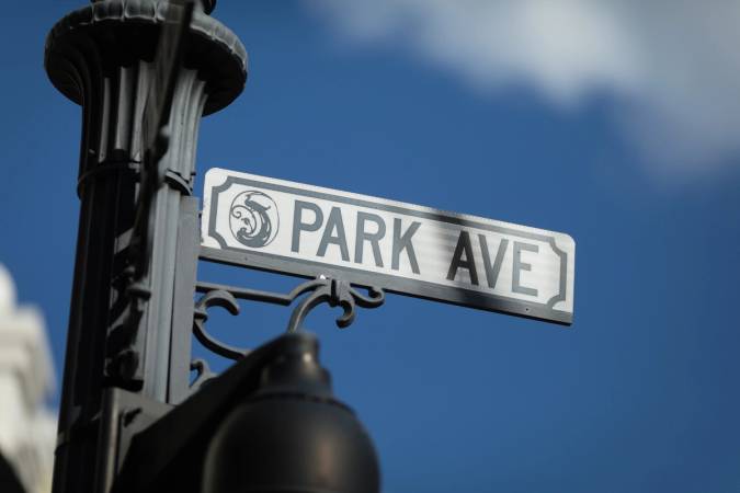 Park Avenue street sign