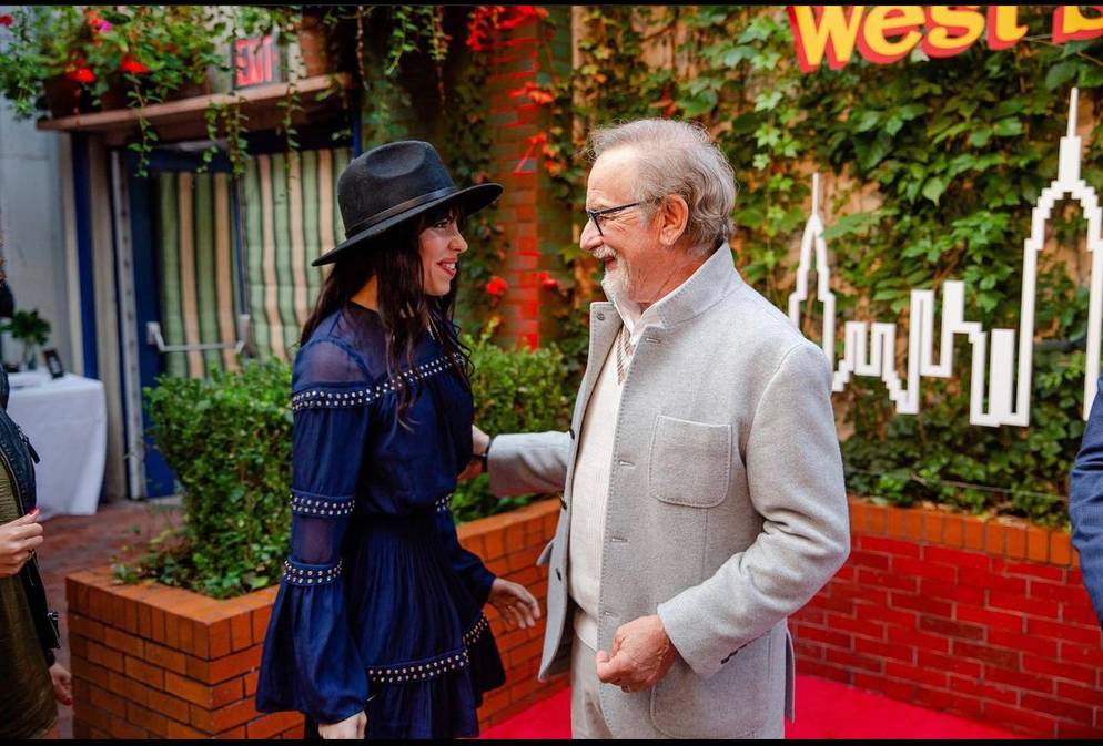 Isabella Ward ’15 and director Steven Spielberg