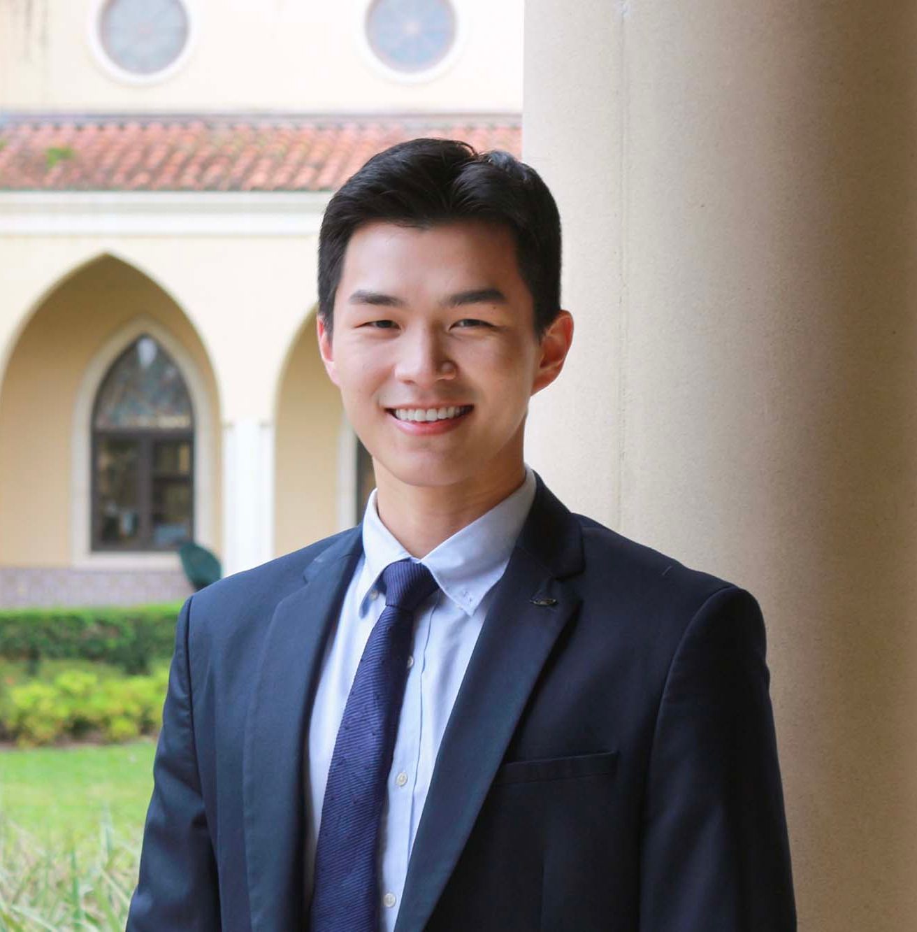 Rollins student Francisco Wang ’22 portrait